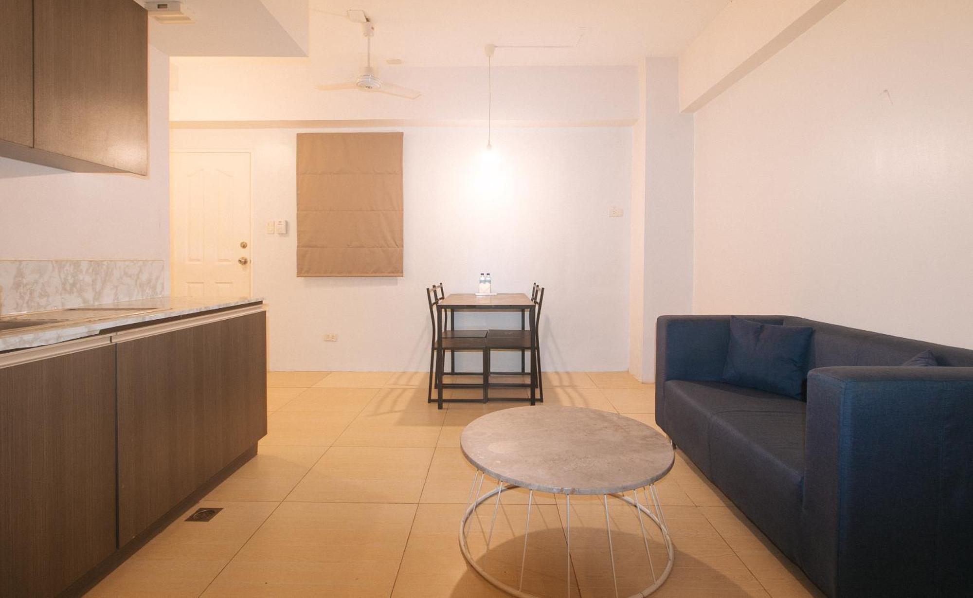 59 Xavierville By Reddoorz Cubao Esterno foto